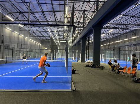 Padel Clubs in Camerano 